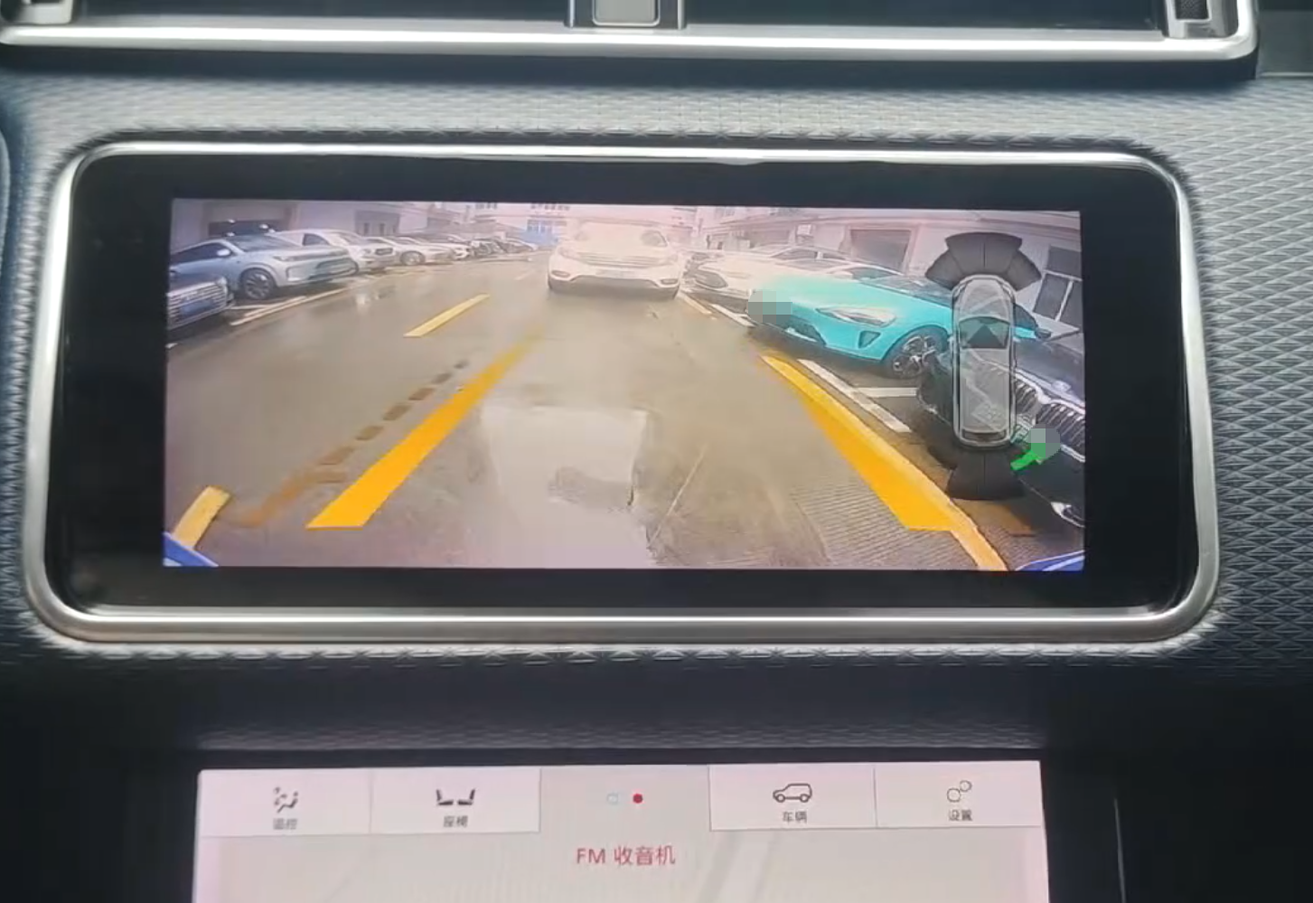 Reverse Camera Module For LandRover Dual display System – Carnavi-Tech